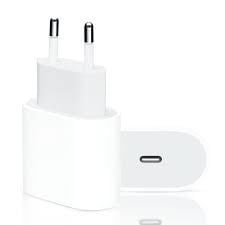 Apple iPhone 20 W güç adaptörü ve USB-C Lightning şarj kablosu
